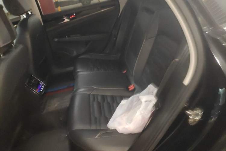 Used Volkswagen Passat 2019 330TSI Elite Edition China V Standard Left Rear Seat