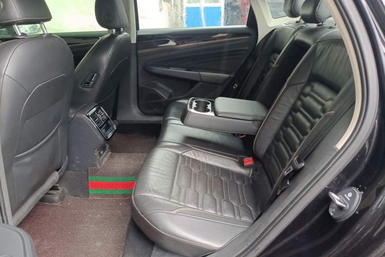 Used Volkswagen Passat 2019 330TSI Elite Edition China V Standard Left Rear Seat