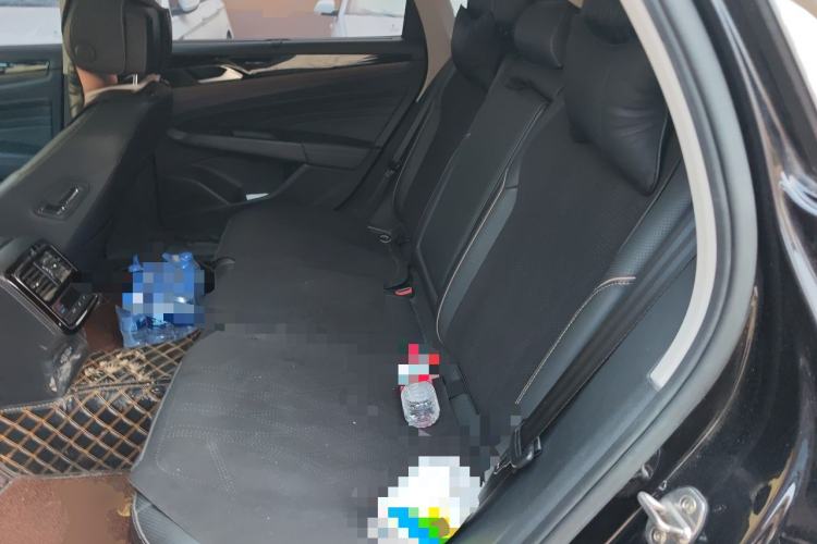 Used Volkswagen Passat 2019 330TSI Luxury Edition China VI Standard Left Rear Seat