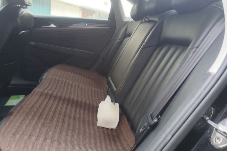 Used Volkswagen Passat 2019 280TSI Business Edition China VI Left Rear Seat