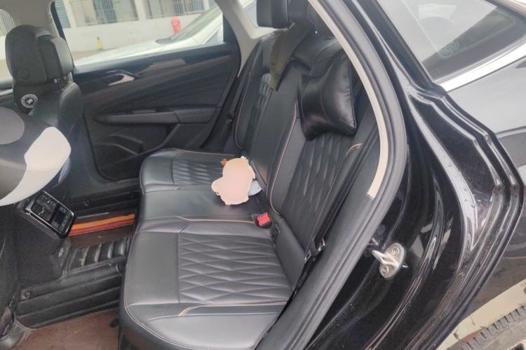 Used Volkswagen Passat 2019 330TSI Luxury Edition China VI Standard Left Rear Seat
