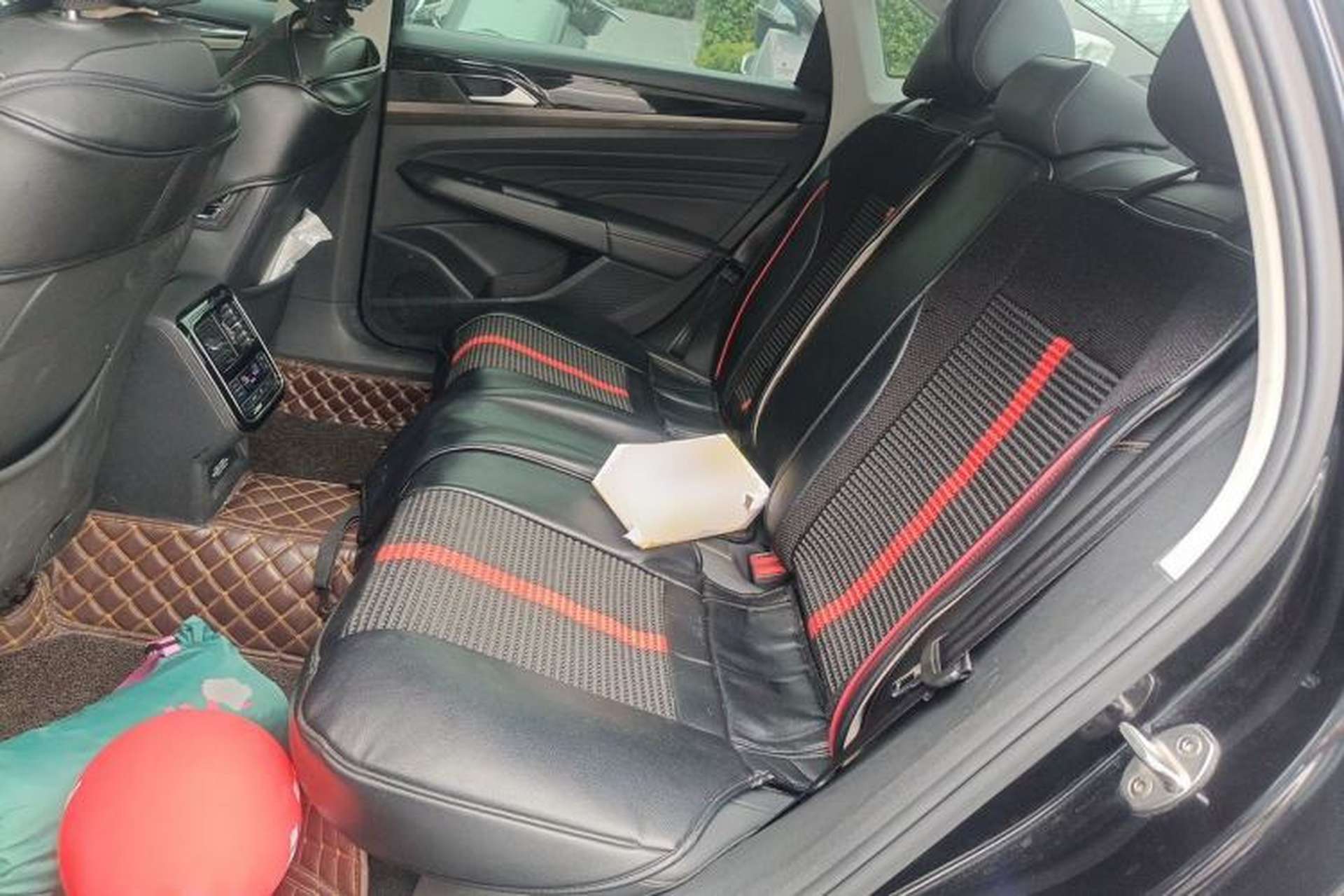 Used Volkswagen Passat 2019 330TSI Elite Edition China V Standard Left Rear Seat