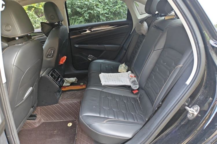 Used Volkswagen Passat 2019 330TSI Elite Edition China VI Left Rear Seat