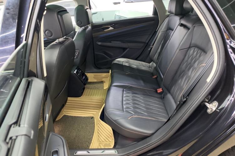 Used Volkswagen Passat 2019 330TSI Luxury Edition China VI Standard Left Rear Seat