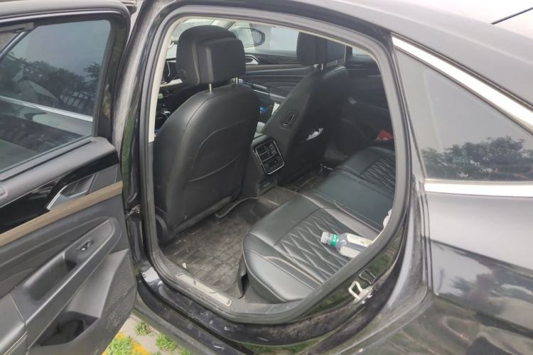 Used Volkswagen Passat 2019 330TSI Luxury Edition China VI Standard Left Rear Seat