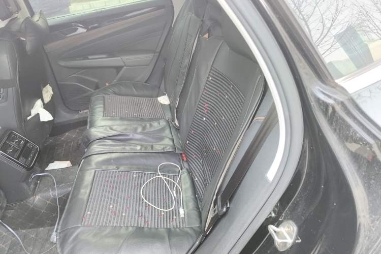 Used Volkswagen Passat 2019 380TSI Luxury Edition China VI Standard Left Rear Seat