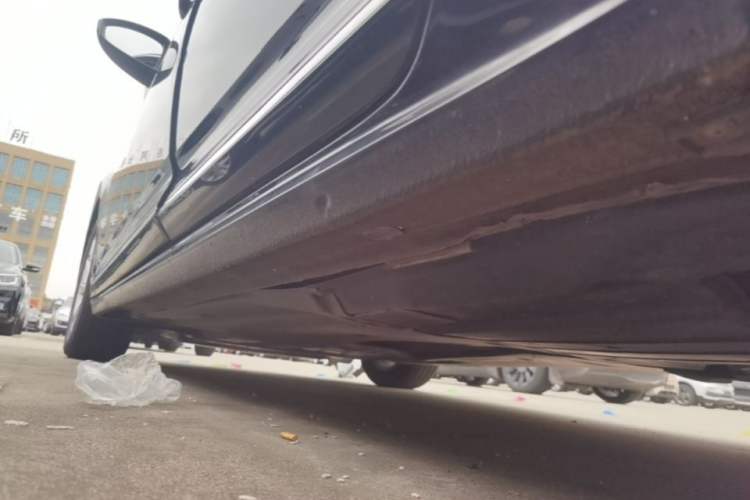 Used Volkswagen Passat 2019 280TSI Business Edition China VI Left Side Sill