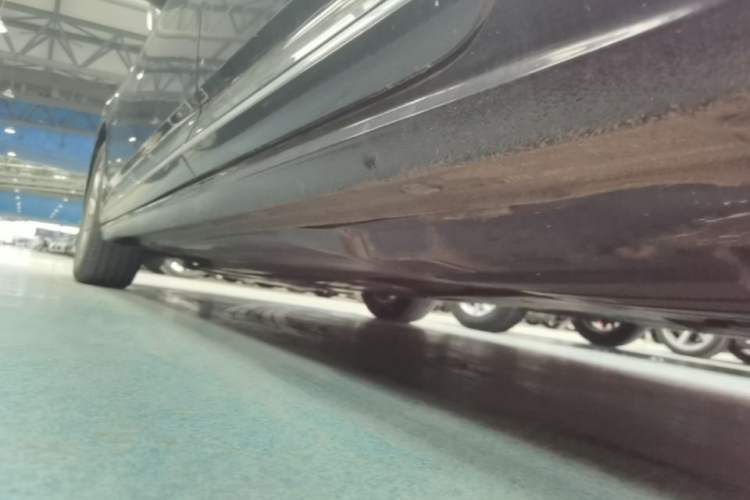 Used Volkswagen Passat 2019 280TSI Business Edition China VI Left Side Sill
