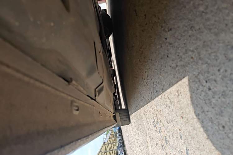 Used Volkswagen Passat 2019 380TSI Prestige Edition China VI Standard Left Side Sill