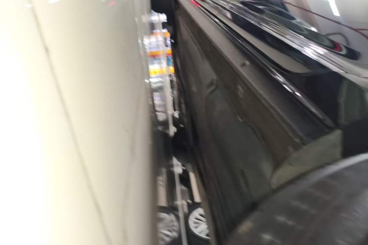 Used Volkswagen Passat 2019 330TSI Elite Edition China VI Left Side Sill