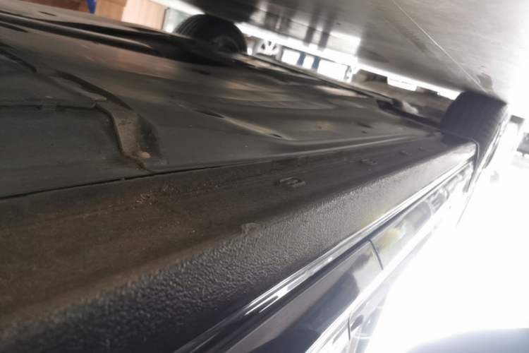 Used Volkswagen Passat 2019 330TSI Elite Edition China VI Left Side Sill