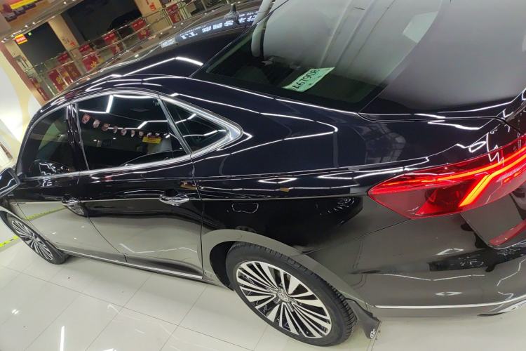 Used Volkswagen Passat 2019 330TSI Luxury Edition China VI Standard Left Side