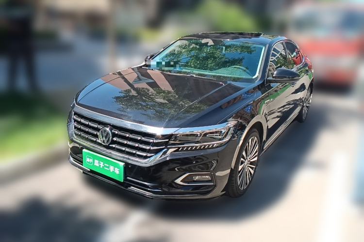 Used Volkswagen Passat 2019 330TSI Luxury Edition China V Standard Guazi used car, China used car export, Used car for sale, Used  cars, Cheapest cars for sale