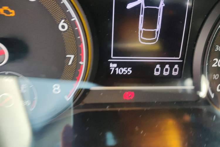 Used Volkswagen Passat 2019 330TSI Elite Edition China V Standard Odometer Close Up