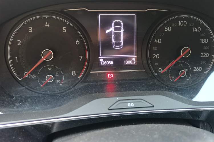 Used Volkswagen Passat 2019 330TSI Elite Edition China V Standard Odometer Close Up