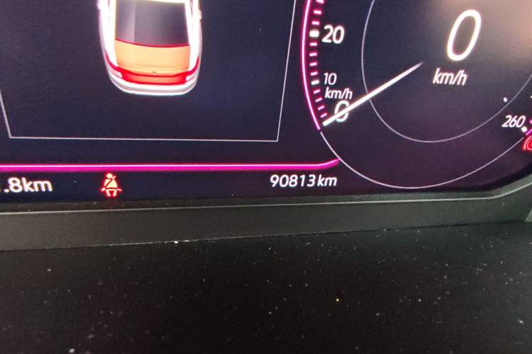 Used Volkswagen Passat 2019 330TSI Luxury Edition China VI Standard Odometer Close Up
