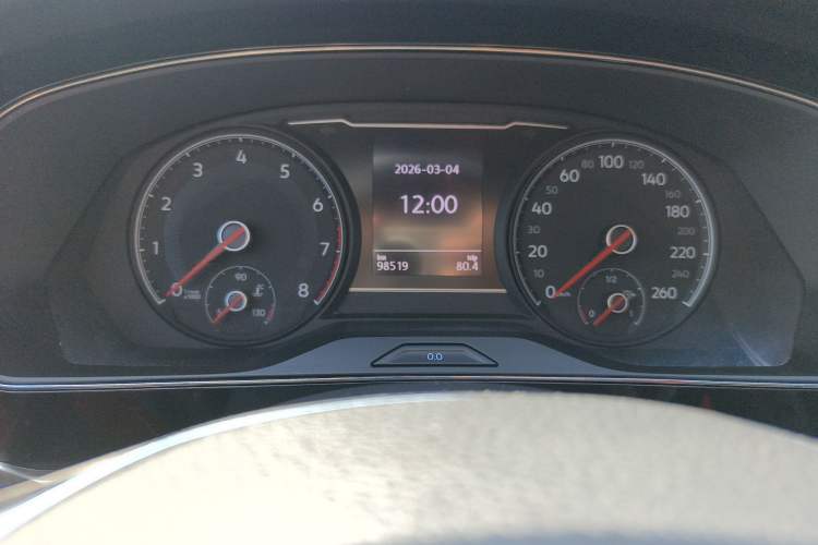 Used Volkswagen Passat 2019 330TSI Elite Edition China V Standard Odometer Close Up
