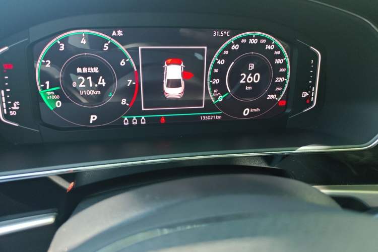 Used Volkswagen Passat 2019 330TSI Elite Edition China VI Odometer Close Up