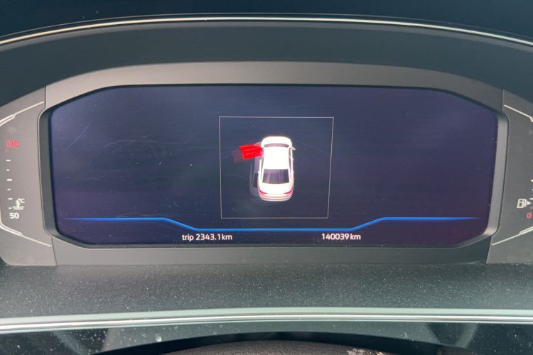 Used Volkswagen Passat 2019 330TSI Luxury Edition China V Standard Odometer Close Up