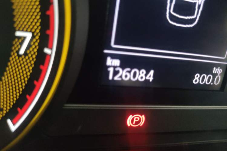 Used Volkswagen Passat 2019 330TSI Elite Edition China V Standard Odometer Close Up