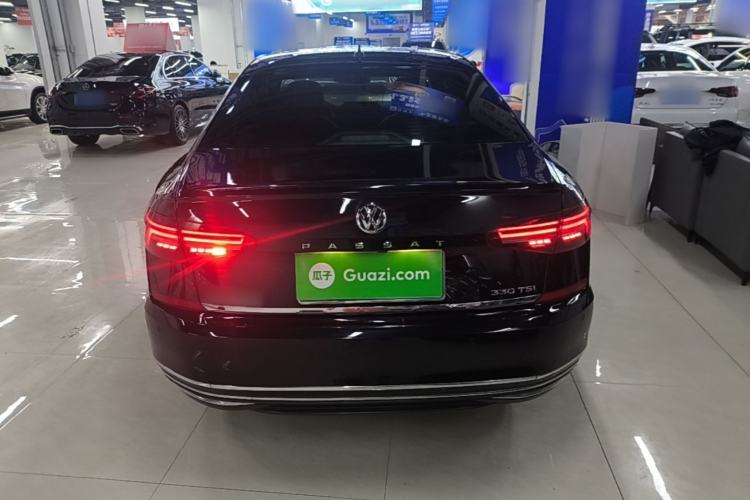 Used Volkswagen Passat 2019 330TSI Luxury Edition China VI Standard Rear
