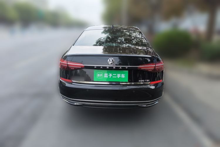 Used Volkswagen Passat 2019 330TSI Luxury Edition China VI Standard Rear