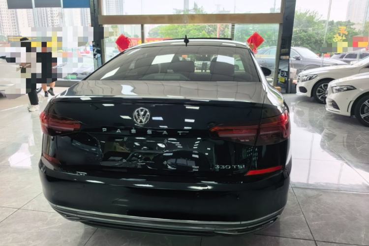 Used Volkswagen Passat 2019 330TSI Elite Edition China VI Rear