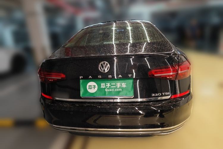 Used Volkswagen Passat 2019 330TSI Luxury Edition China V Standard Rear