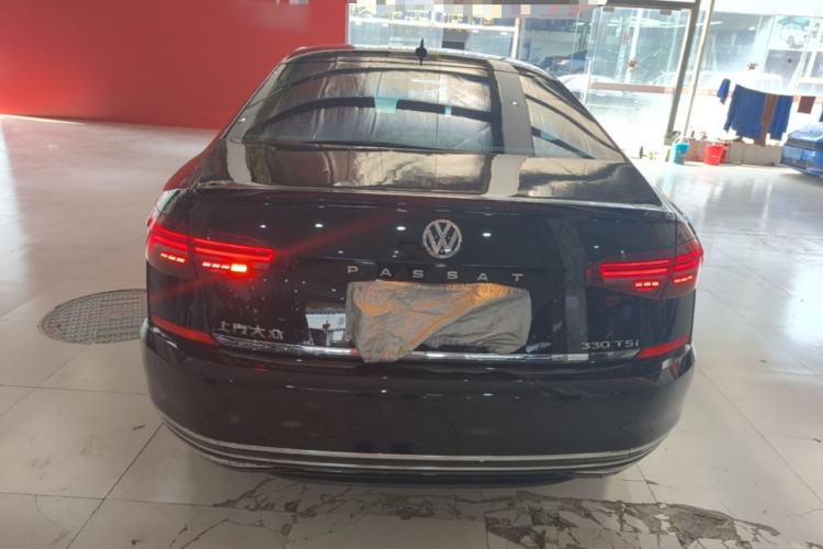 Used Volkswagen Passat 2019 330TSI Luxury Edition China V Standard Rear