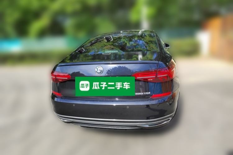 Used Volkswagen Passat 2019 330TSI Elite Edition China VI Rear