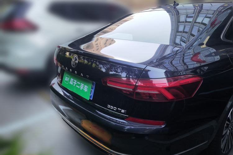 Used Volkswagen Passat 2019 330TSI Luxury Edition China V Standard Rear