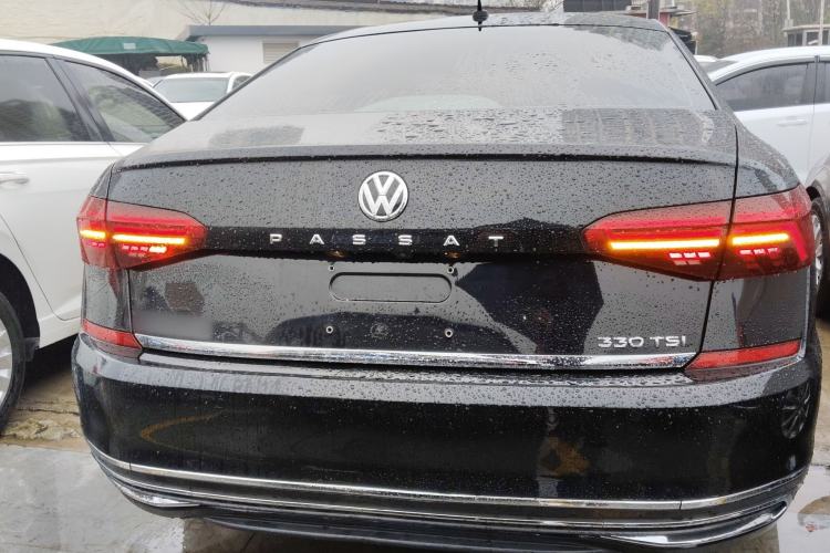 Used Volkswagen Passat 2019 330TSI Luxury Edition China V Standard Rear