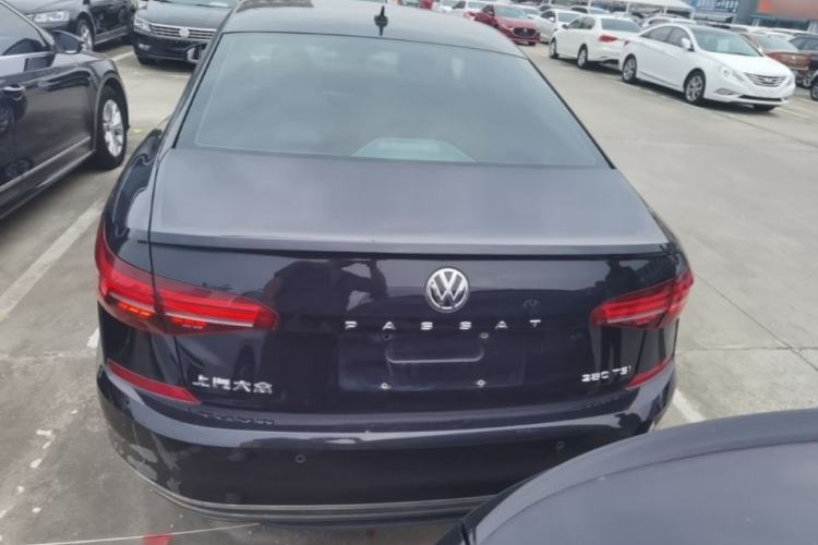 Used Volkswagen Passat 2019 280TSI Business Edition China VI Rear