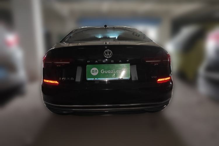Used Volkswagen Passat 2019 280TSI Business Edition China VI Rear