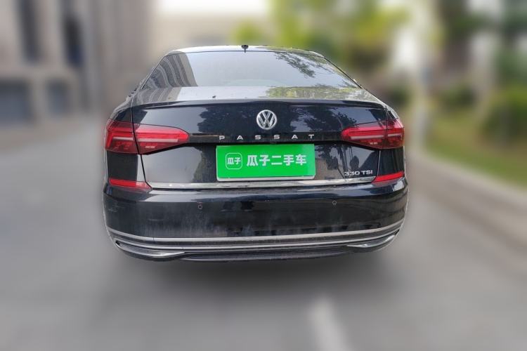 Used Volkswagen Passat 2019 330TSI Luxury Edition China VI Standard Rear