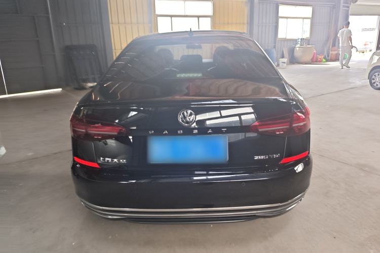 Used Volkswagen Passat 2019 280TSI Business Edition China VI Rear