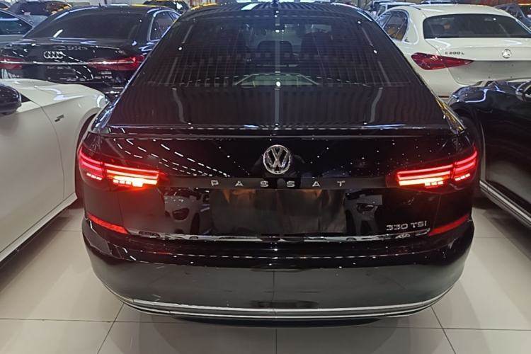 Used Volkswagen Passat 2019 330TSI Luxury Edition China V Standard Rear