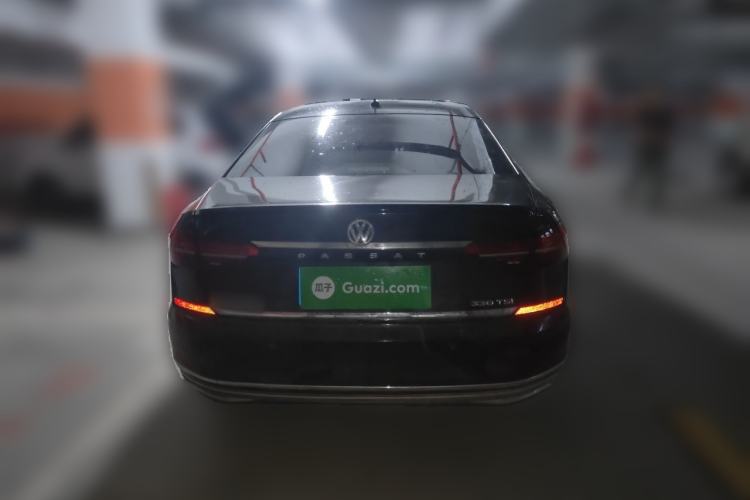 Used Volkswagen Passat 2019 330TSI Luxury Edition China V Standard Rear