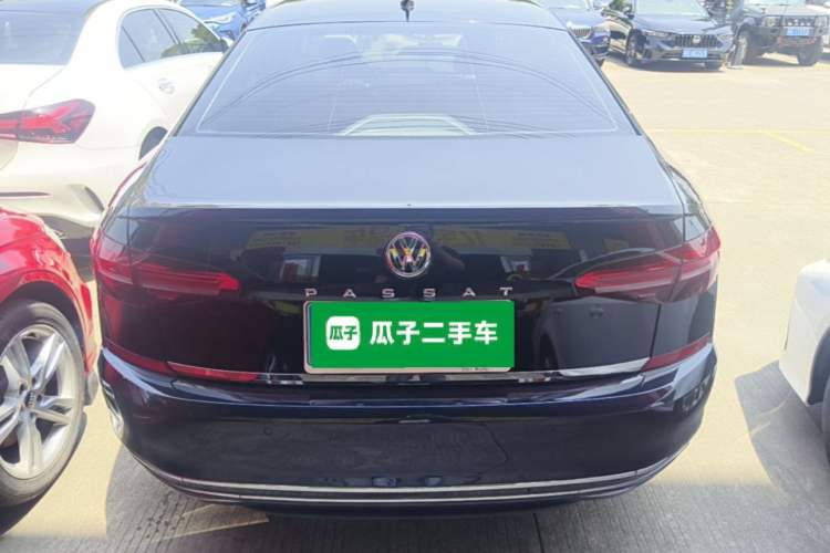 Used Volkswagen Passat 2019 280TSI Business Edition China VI Rear