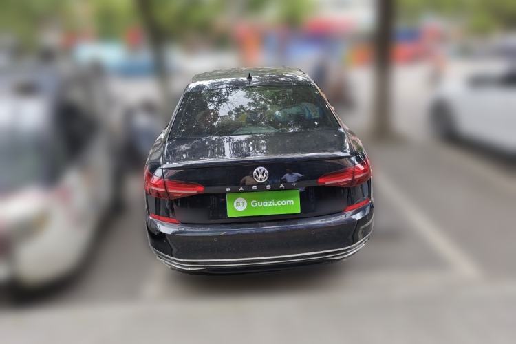 Used Volkswagen Passat 2019 330TSI Elite Edition China VI Rear