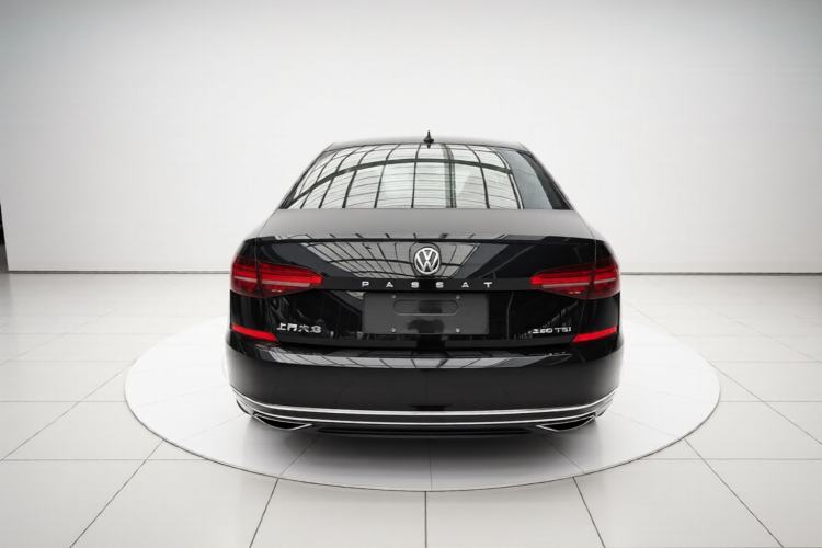 Used Volkswagen Passat 2019 330TSI Elite Edition China VI Rear