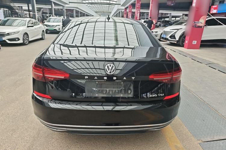 Used Volkswagen Passat 2019 330TSI Elite Edition China VI Rear