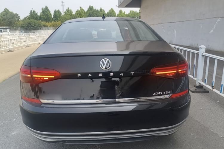 Used Volkswagen Passat 2019 330TSI Luxury Edition China VI Standard Rear