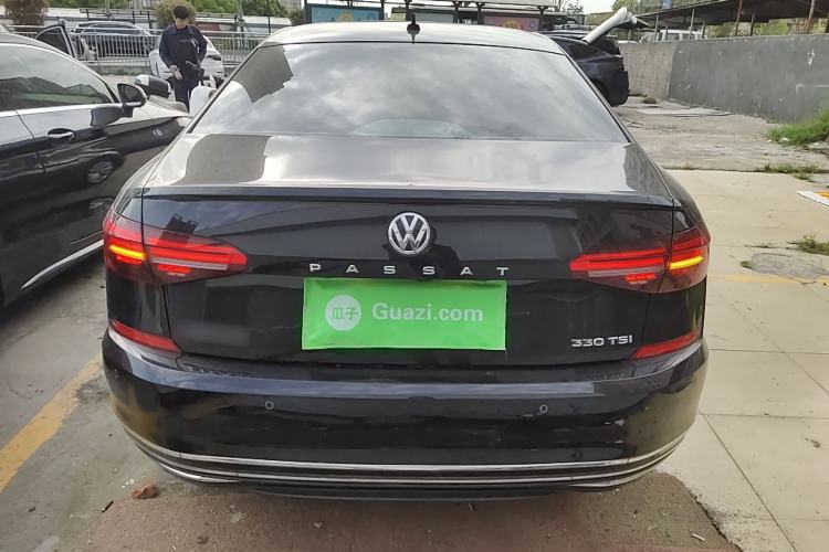 Used Volkswagen Passat 2019 330TSI Elite Edition China VI Rear