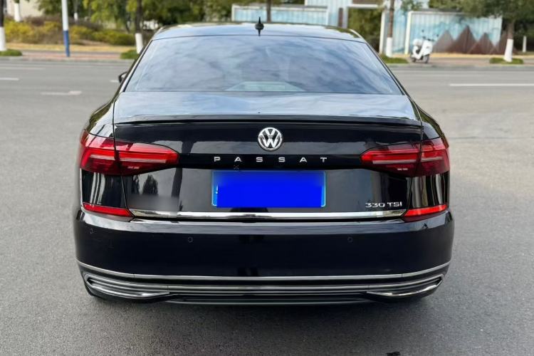 Used Volkswagen Passat 2019 330TSI Elite Edition China VI Rear