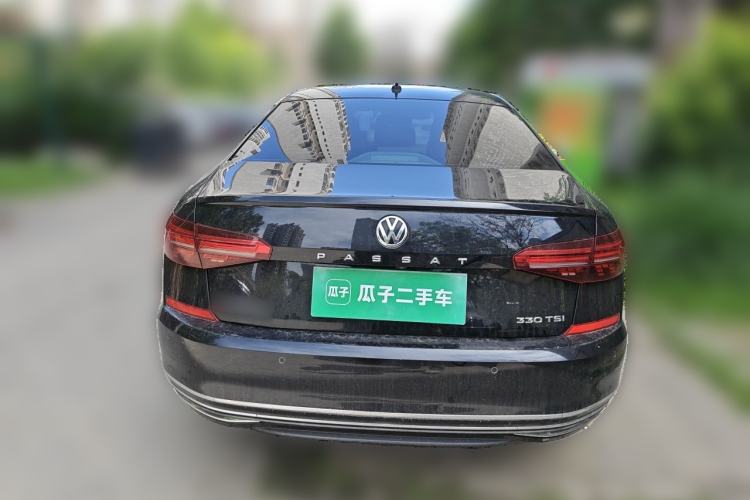 Used Volkswagen Passat 2019 330TSI Elite Edition China VI Rear