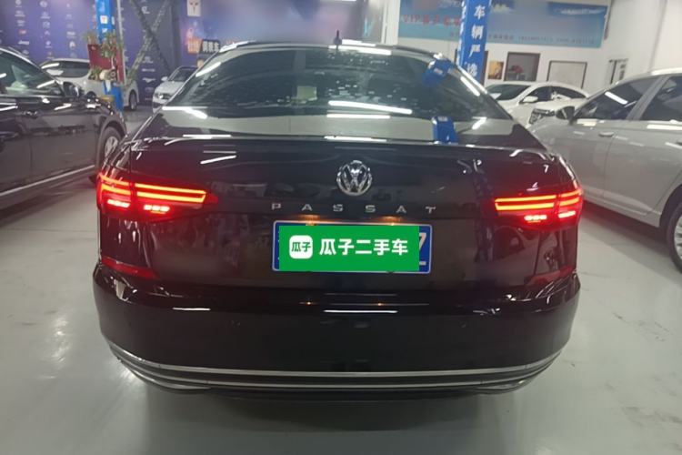 Used Volkswagen Passat 2019 330TSI Elite Edition China VI Rear