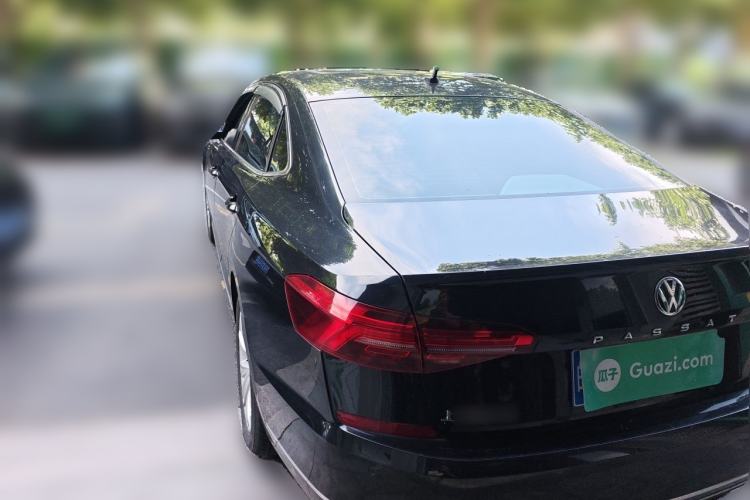 Used Volkswagen Passat 2019 330TSI Elite Edition China VI Rear Left 45 Deg