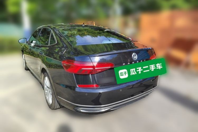 Used Volkswagen Passat 2019 330TSI Elite Edition China VI Rear Left 45 Deg