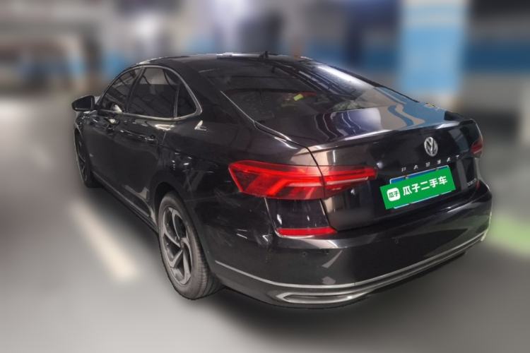 Used Volkswagen Passat 2019 330TSI Elite Edition China VI Rear Left 45 Deg